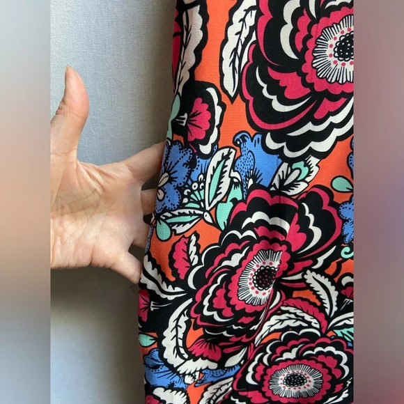 Simone short sleeve  vibrant floral mural print dress Sz XS - Picture 6 of 10